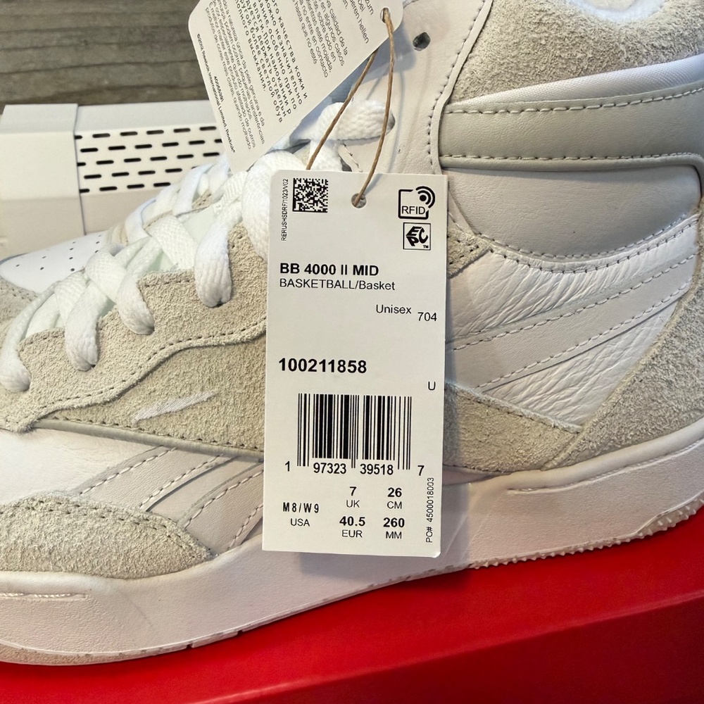 Reebok BB4000 2 Mid Retro ‘Triple White Hairy Suede’ | Men’s 8 | NIB - Picture 5 of 7